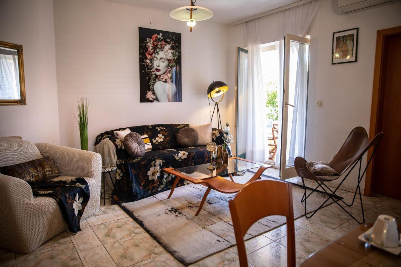 Villa Mareonda - Apartments Sussurro 罗维尼 外观 照片