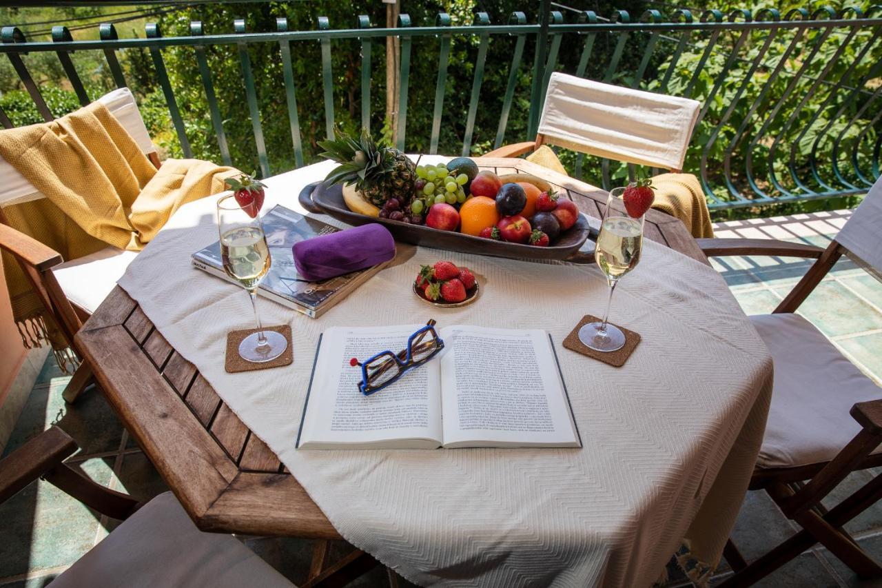 Villa Mareonda - Apartments Sussurro 罗维尼 外观 照片
